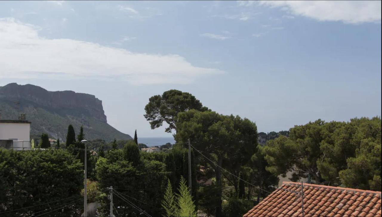 AZUR - Vue mer - Parking - Climatisation Cassis Bagian luar foto